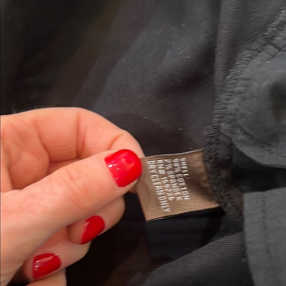 J McLaughlin black velvet Xmas tree Embroidered pants - Picture 5 of 5